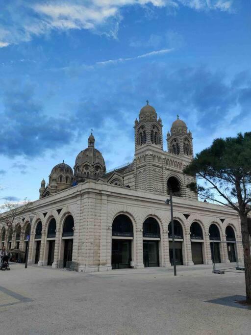 Charmant Studio Quai Joliette Marseilles Buitenkant foto